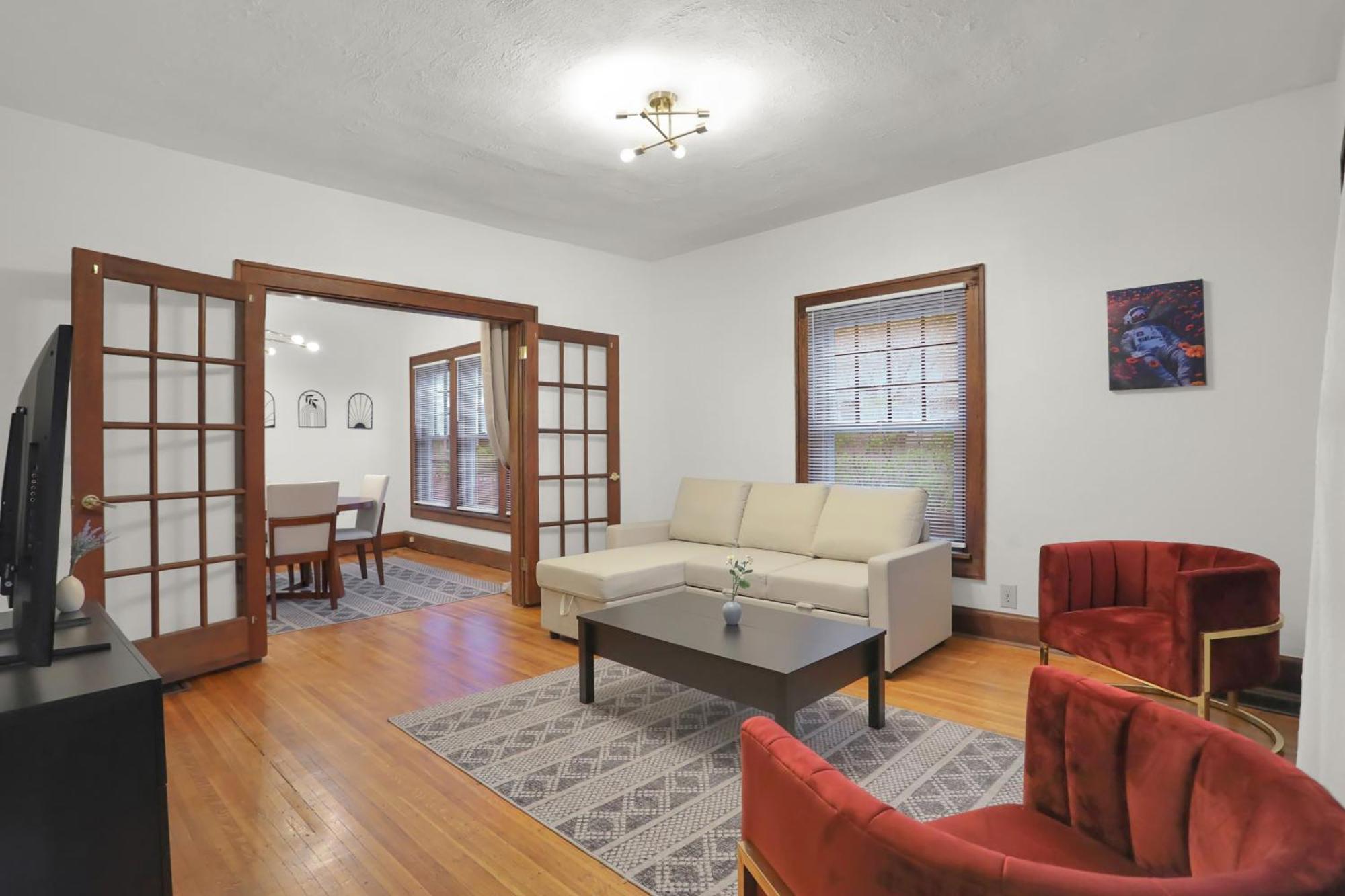 Comfy Apartment In Indianapolis Bagian luar foto